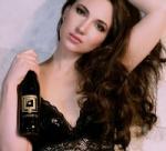 Biermeisje van de maand maart